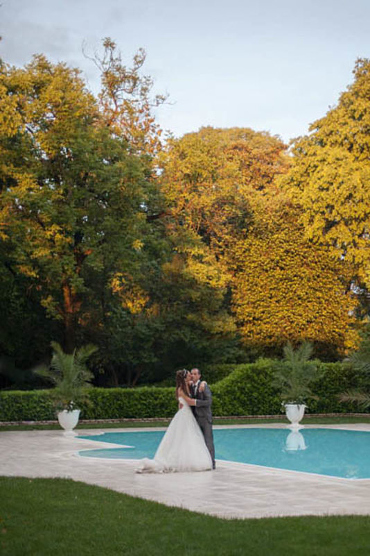 sposi piscina